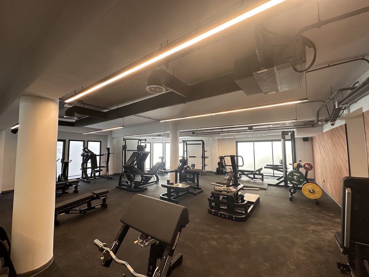 Anytime Fitness Green Town — photo 3