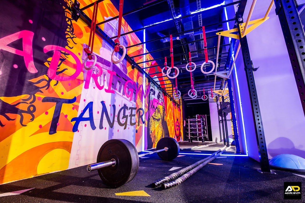 AdriGym Akesbi: Salle de sport, Centre de Fintess, Piscine couvert, Sauna à Akesbi Fès