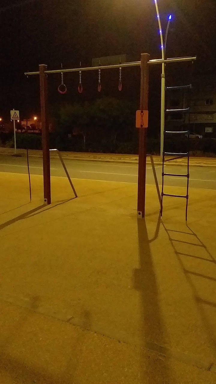 Outdoor Fitness Park مكان رياضة عمومي — photo 3