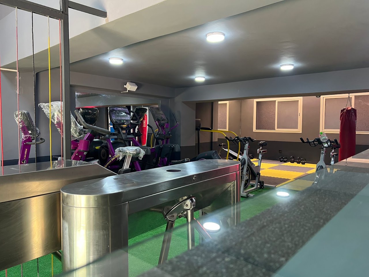 Galaxy gym — photo 2