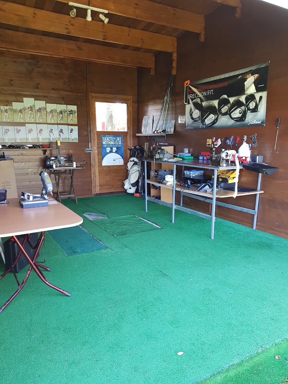 24-02 Moroccan Golf Range — photo 4