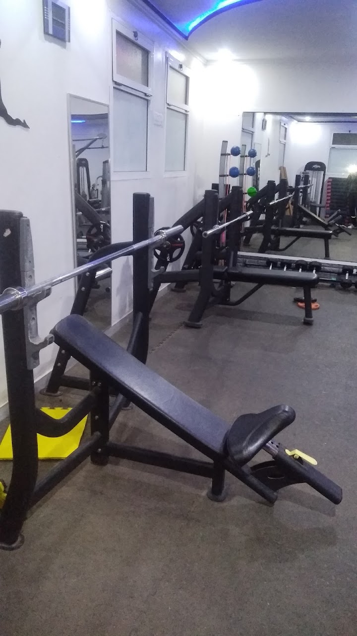 Mega Gym - Wassim mekaoui hermanovvv — photo 3