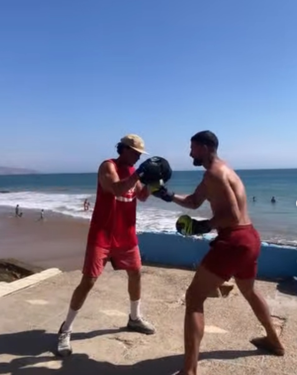 Outdoor BOXING with Otto