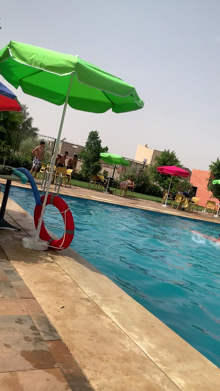 المسبح الكبير وادزم — photo 2