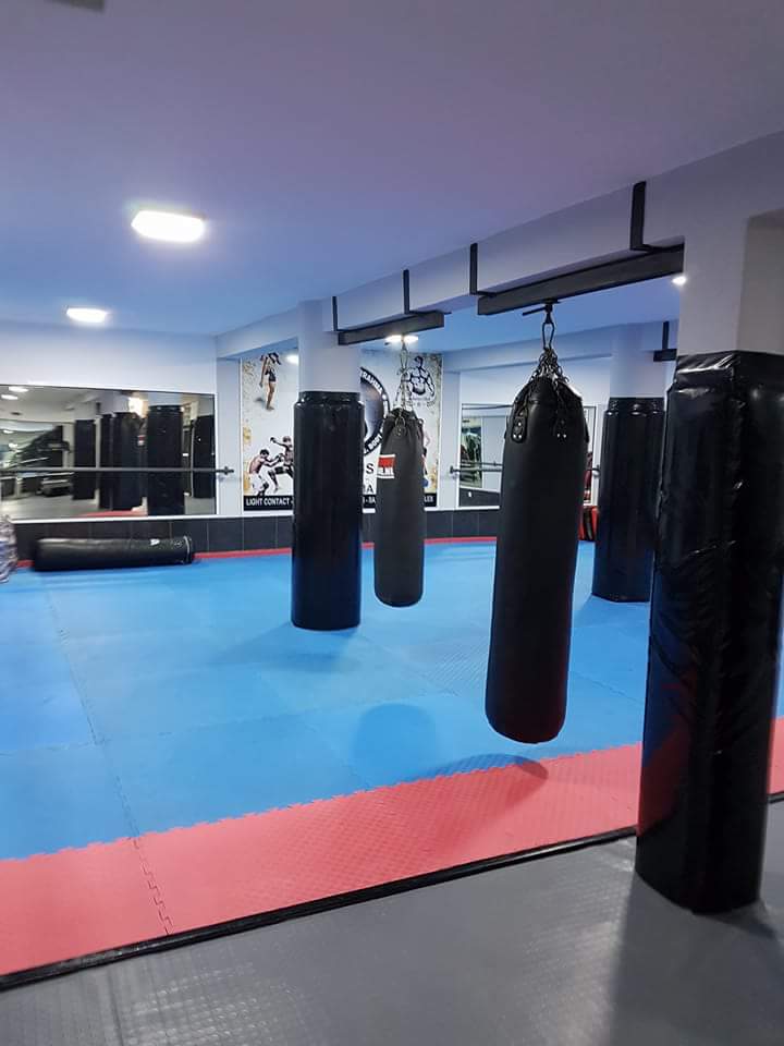 WORLD GYM ARRAHMA — photo 2