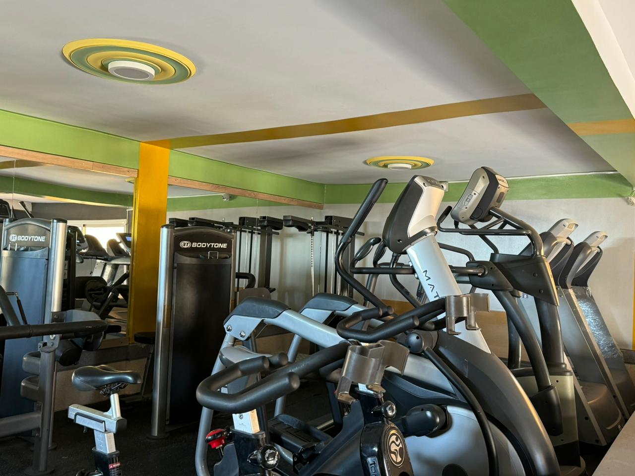Brothers Club — photo 2
