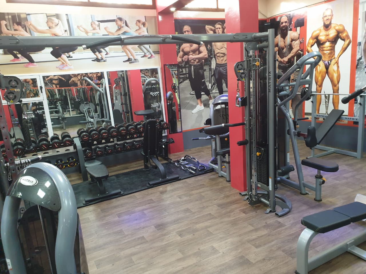 Gold's Gym