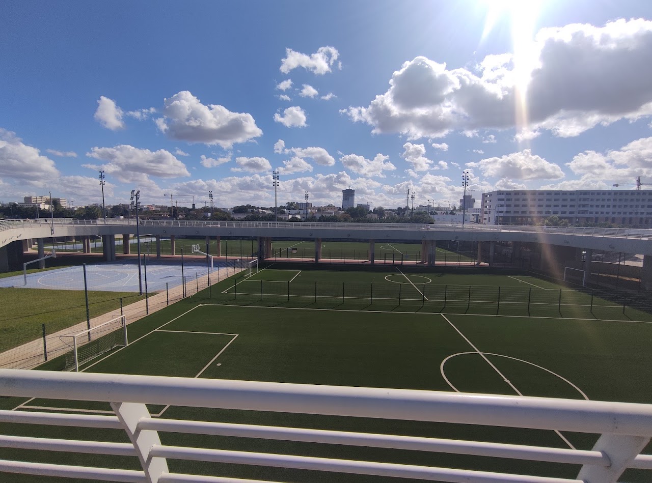 Streetball court