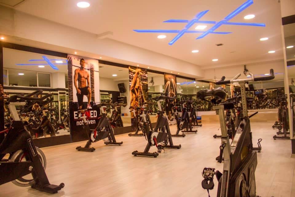 Happy fitness club