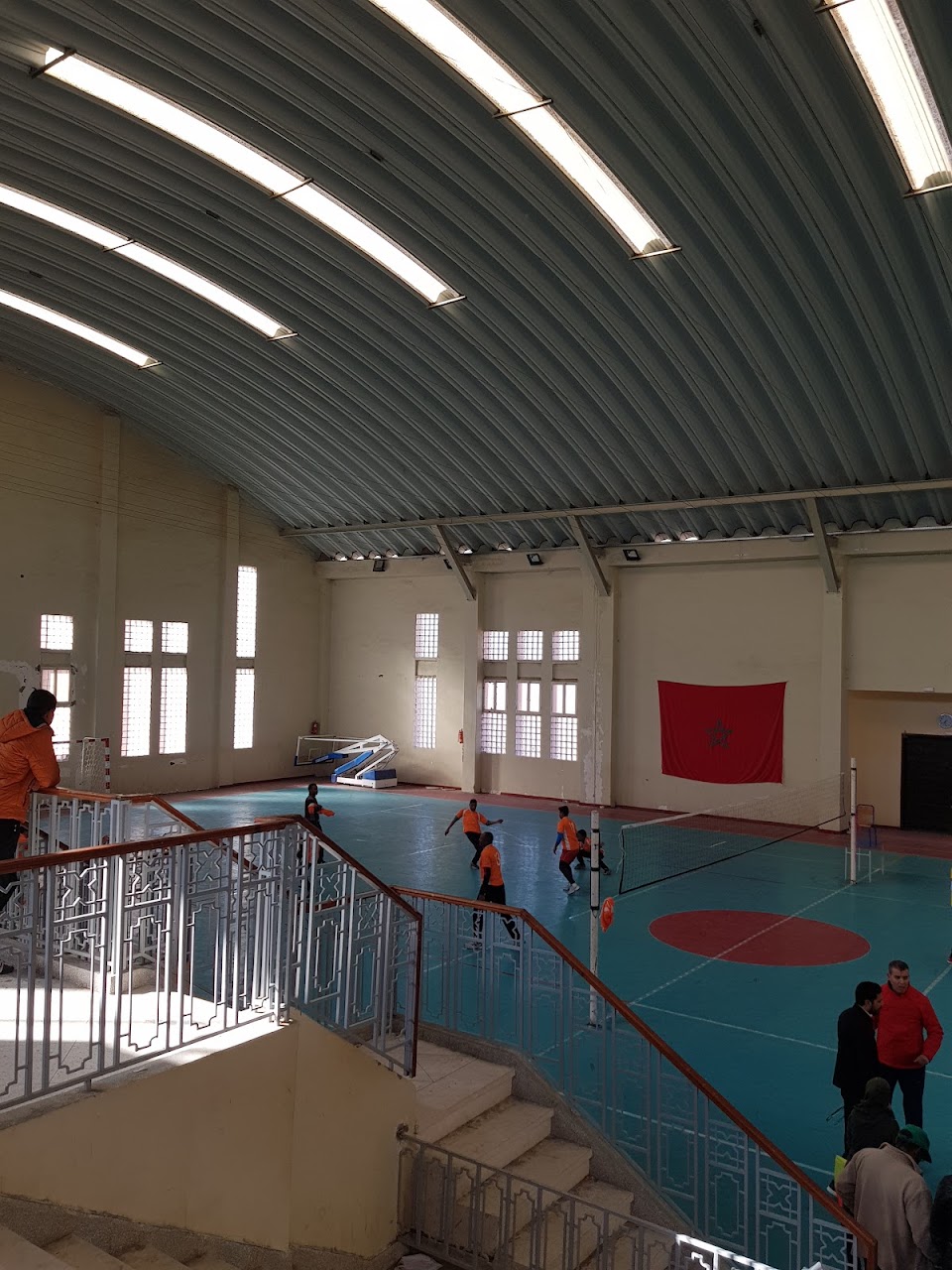 Salle couverte — photo 2