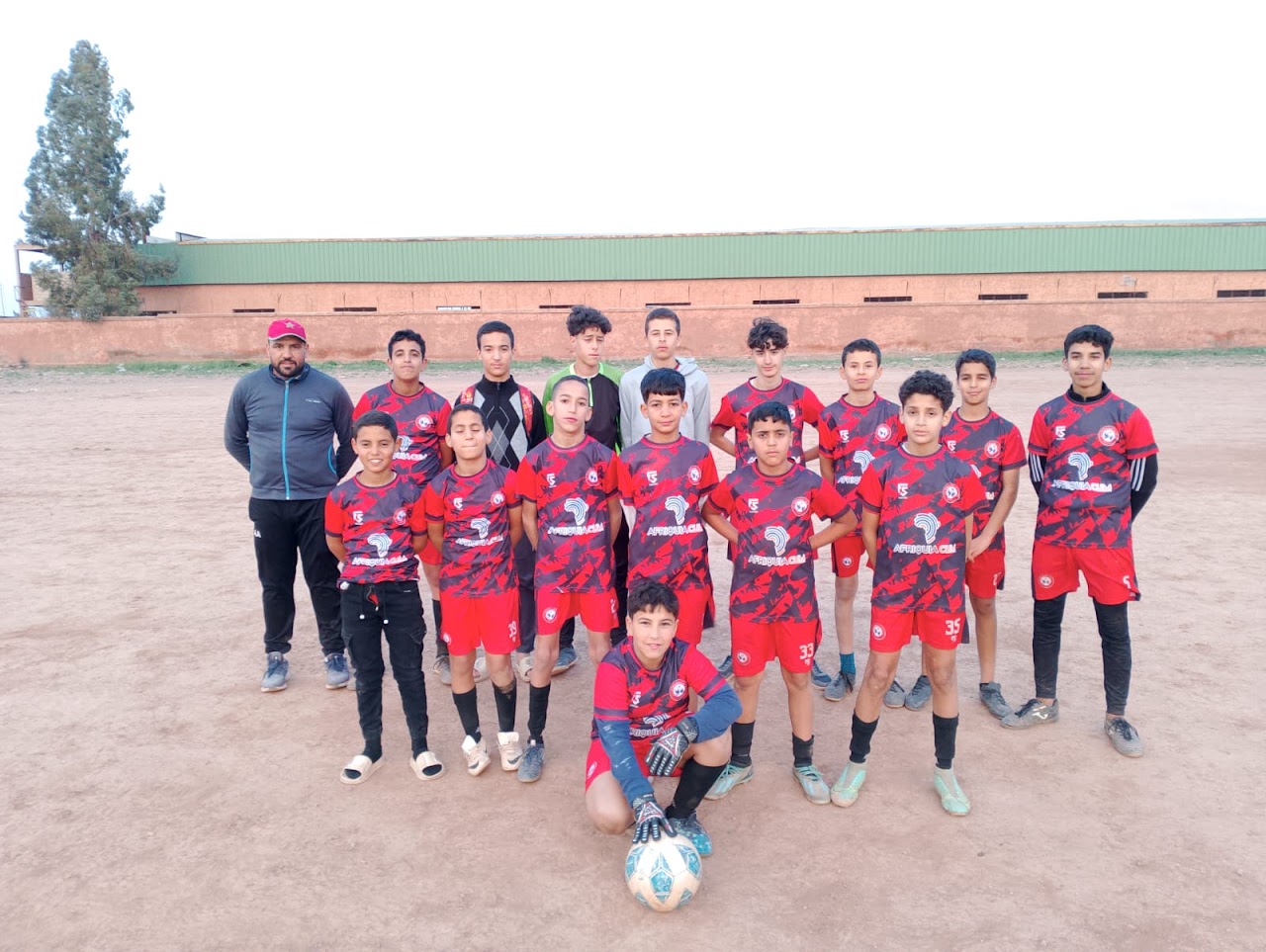 جمعية السلام لكرة القدم..Stade de football Mustafa — photo 3