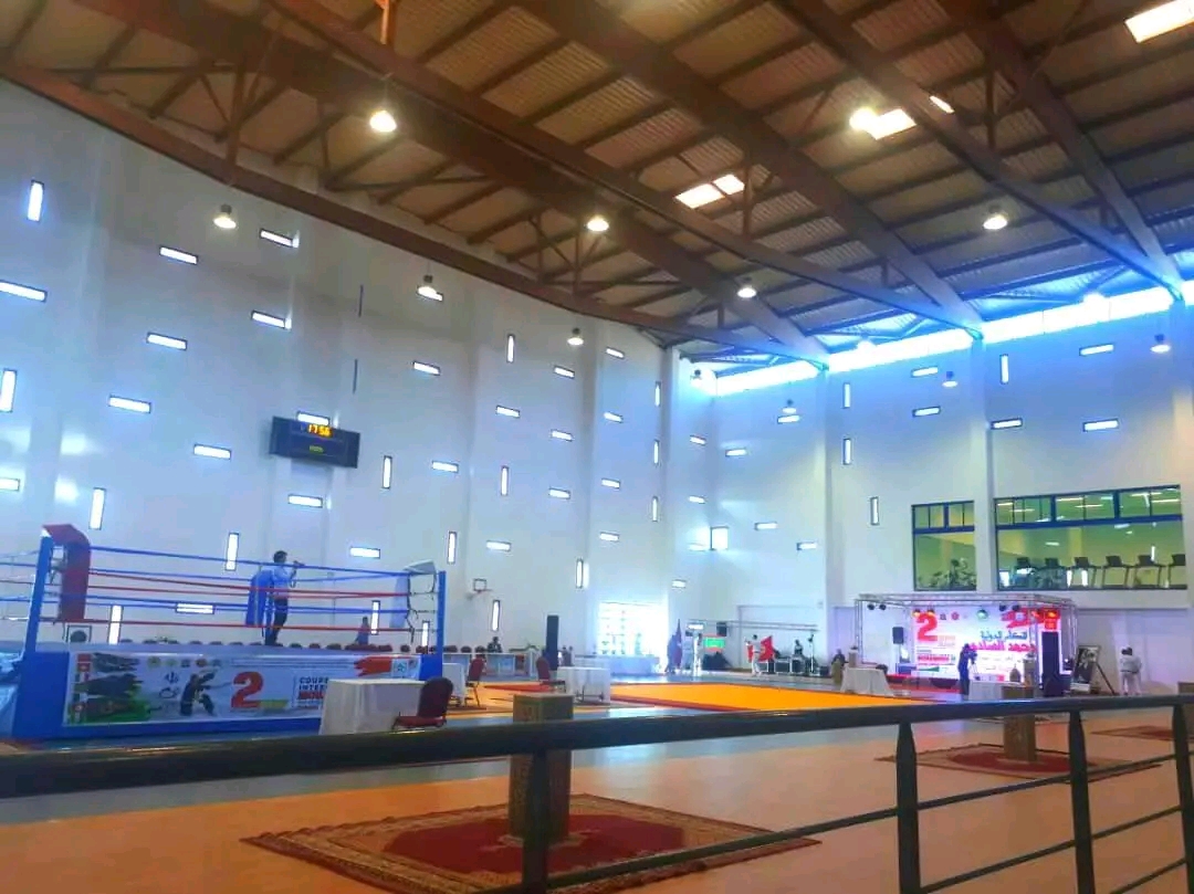 Salle Omnisports القاعة المغطاة للرياضات savate kick boxing muay thai