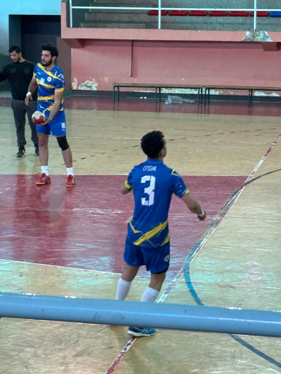 القاعة المغطاة salle couverte des sports — photo 3