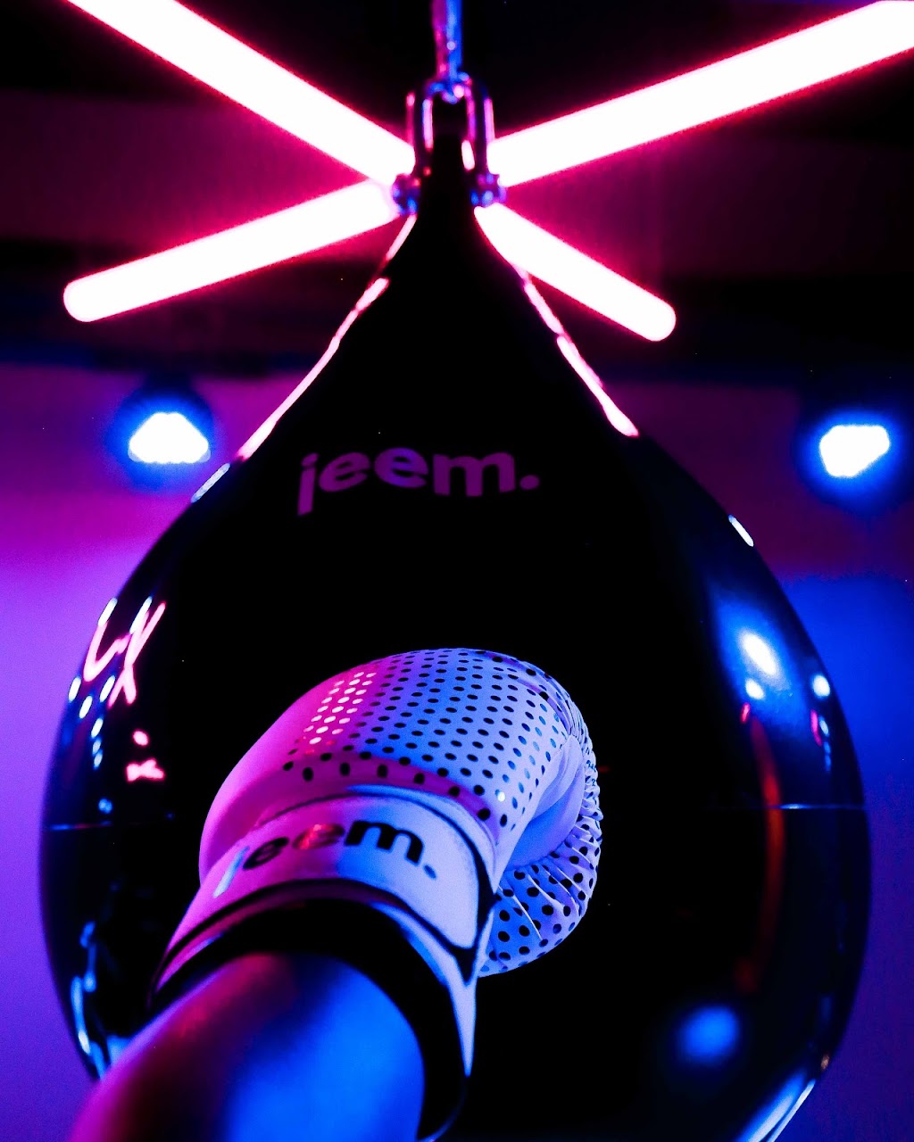JEEM. (Racine)