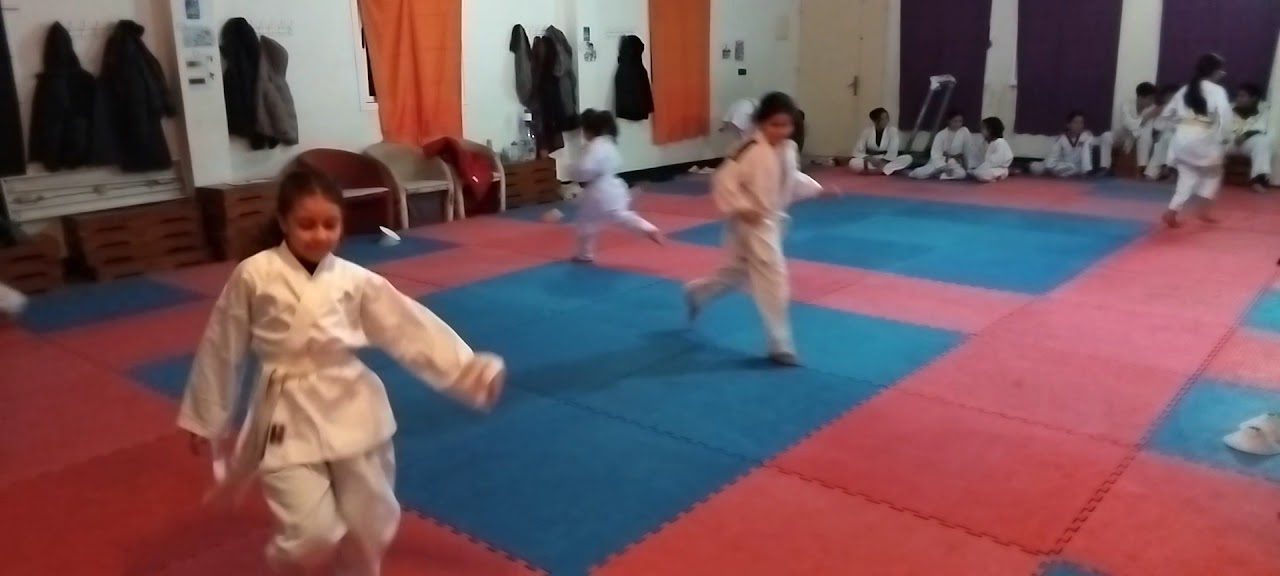 النادي السوسيو رياضي للقرب للاخديجة Judo — photo 4