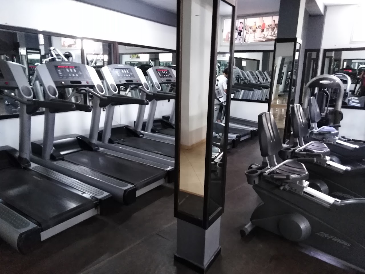 Golden Gym