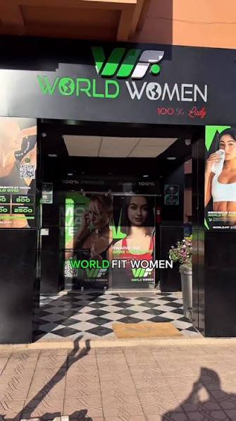 World women — photo 3