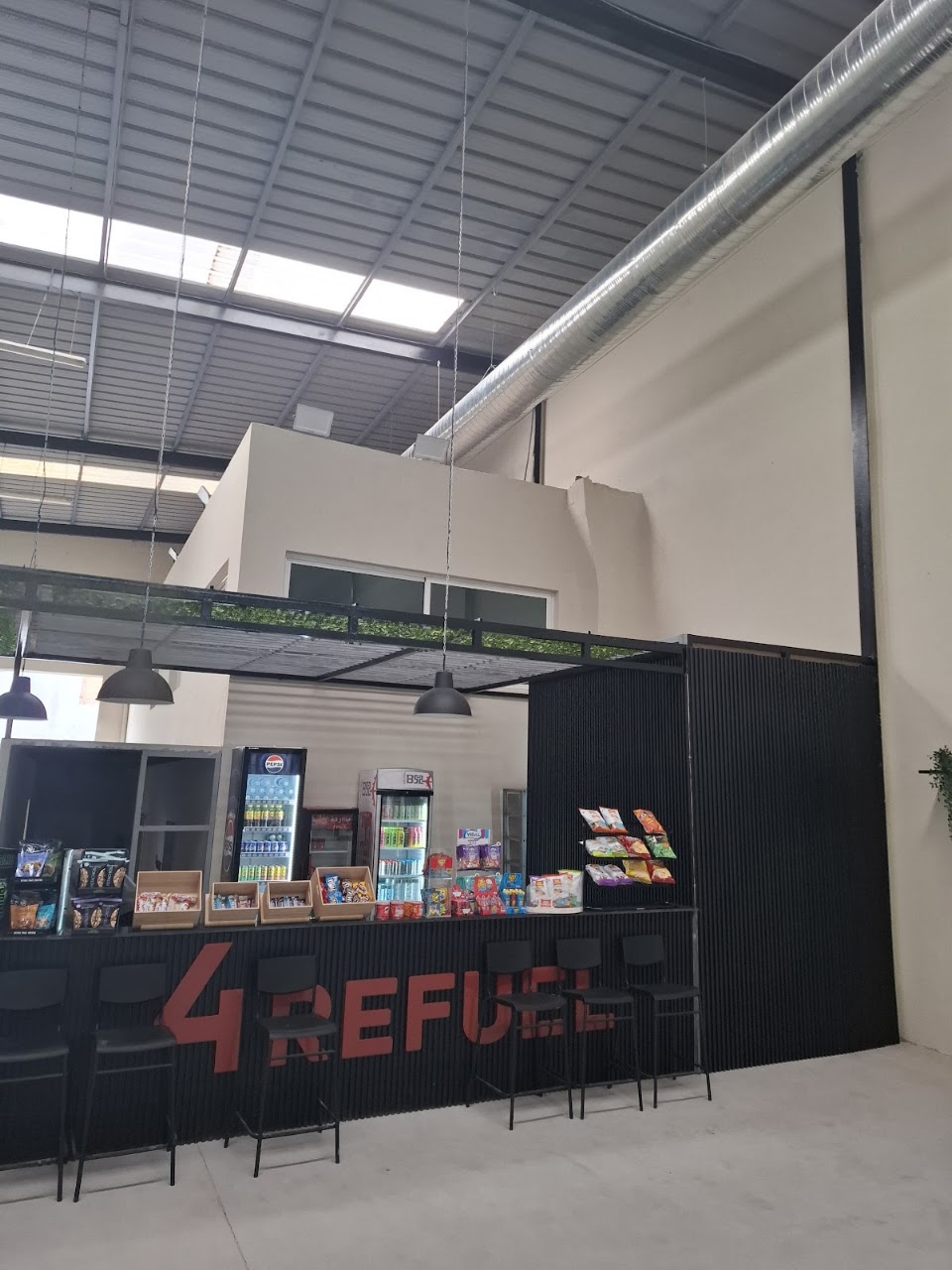 DEPOT 4 - INDOOR PADEL CLUB — photo 3