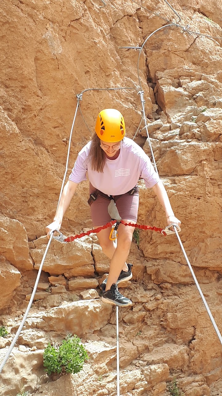 Rock climbing — photo 4