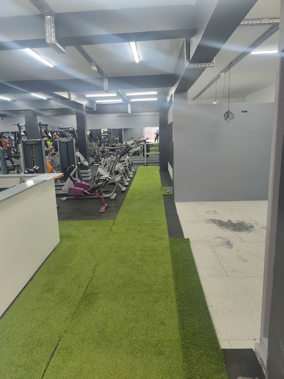 Gym chefchaoun جمعية أبطال شفشاون لكمال الاجسام و الفتنس