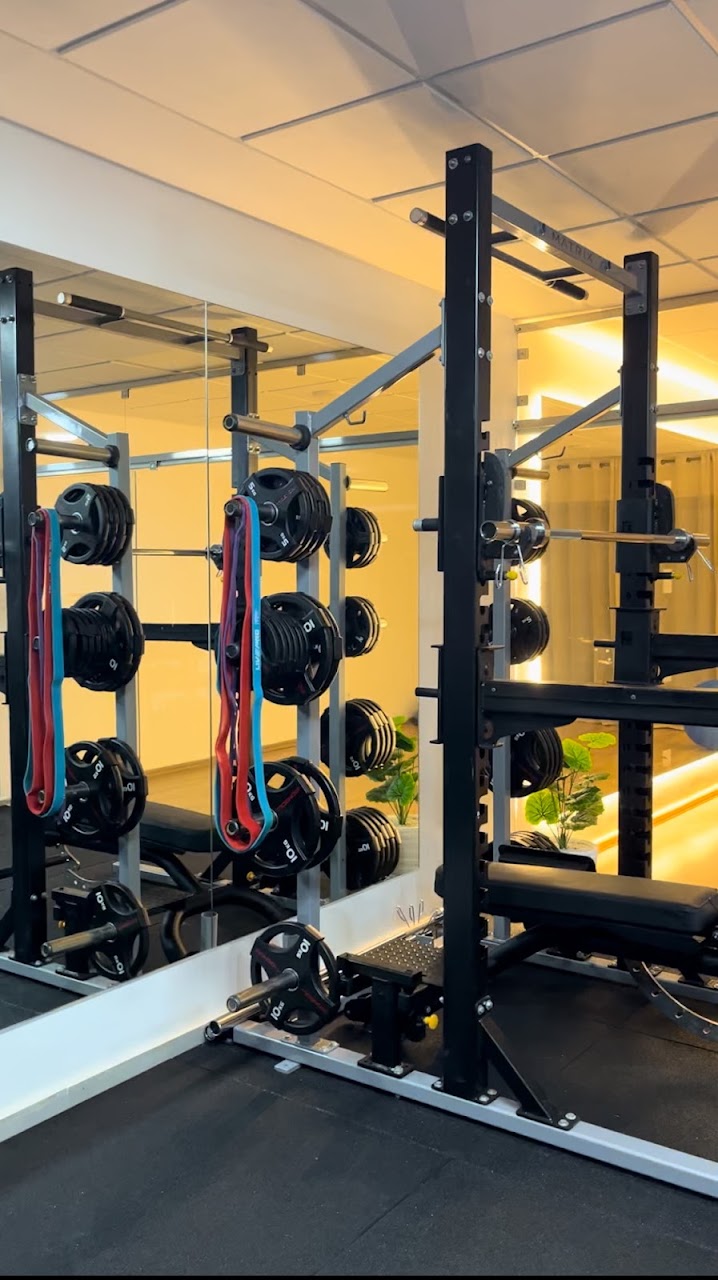 Evara Studio — photo 2