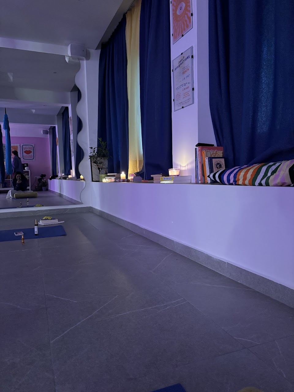 Hello Mantra Yoga Studio — photo 4