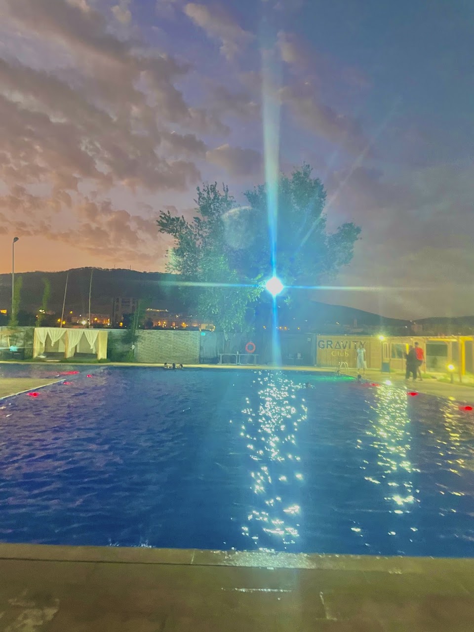 GRAVITY POOL BY AKAFF — photo 4