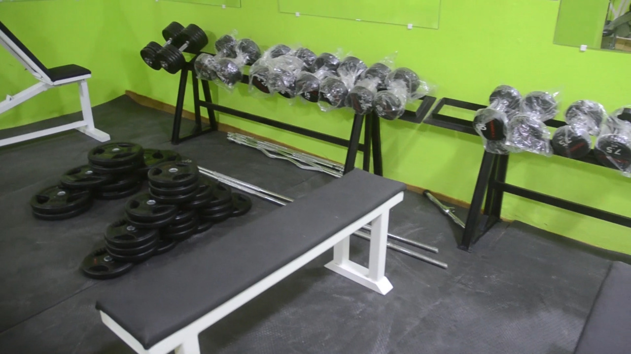 Salle de sport نادي رياضي