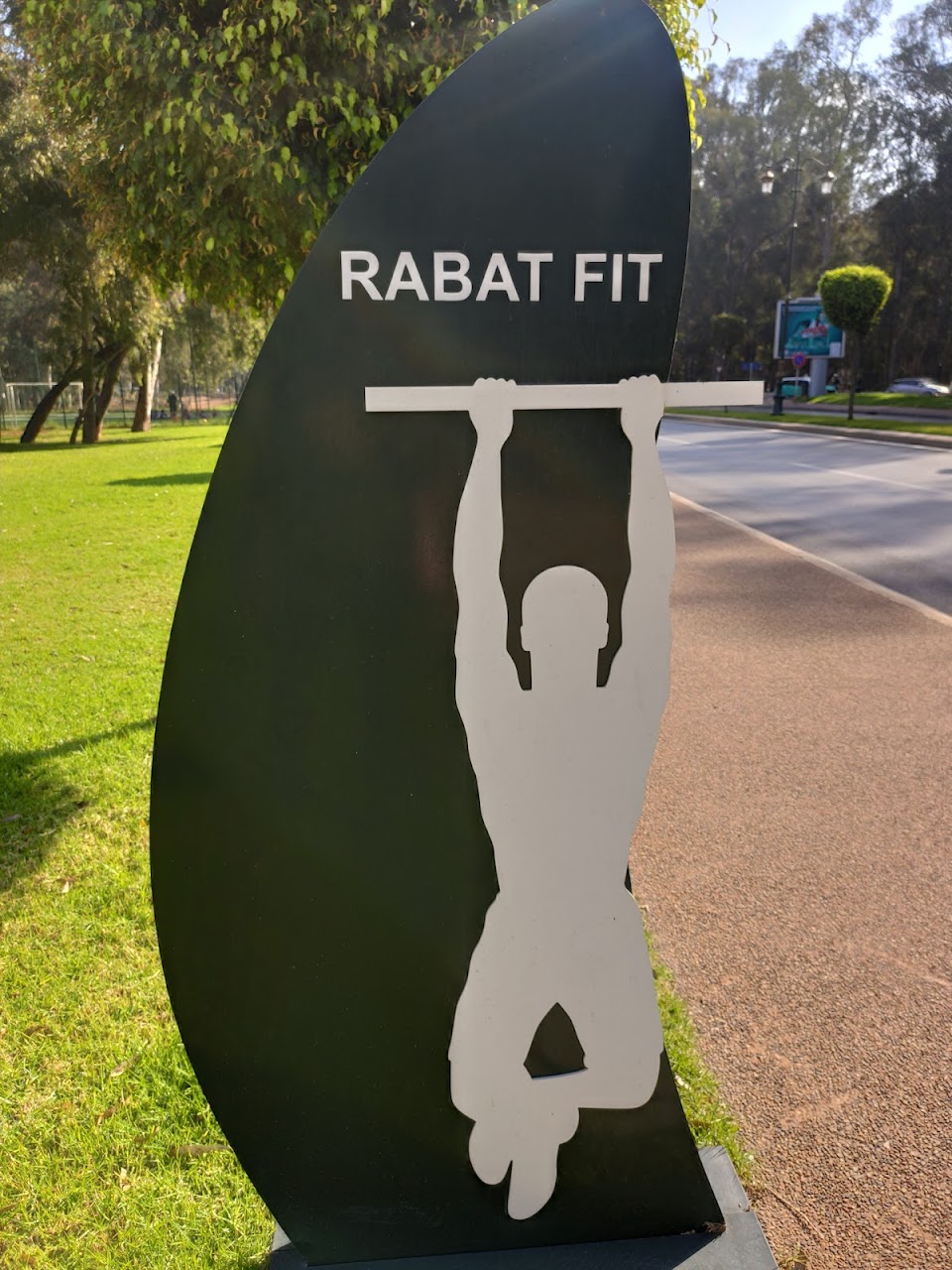Outdoor gym — photo 2