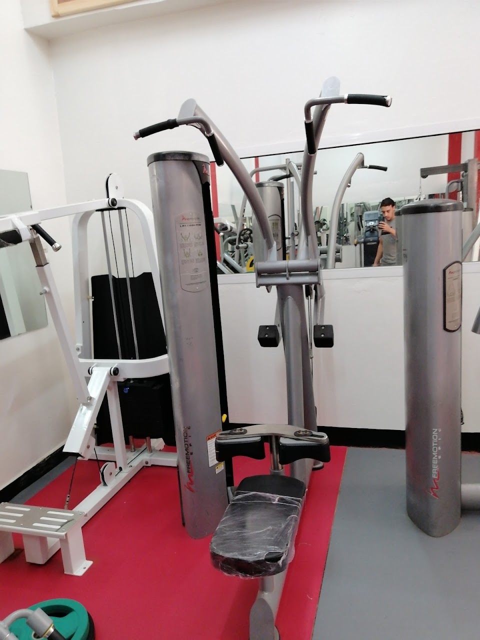 Nietzsche gym — photo 4