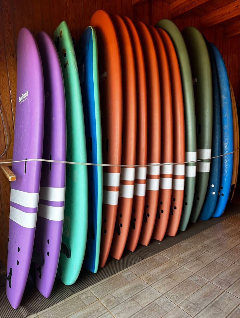 Ocean coast surf — photo 2