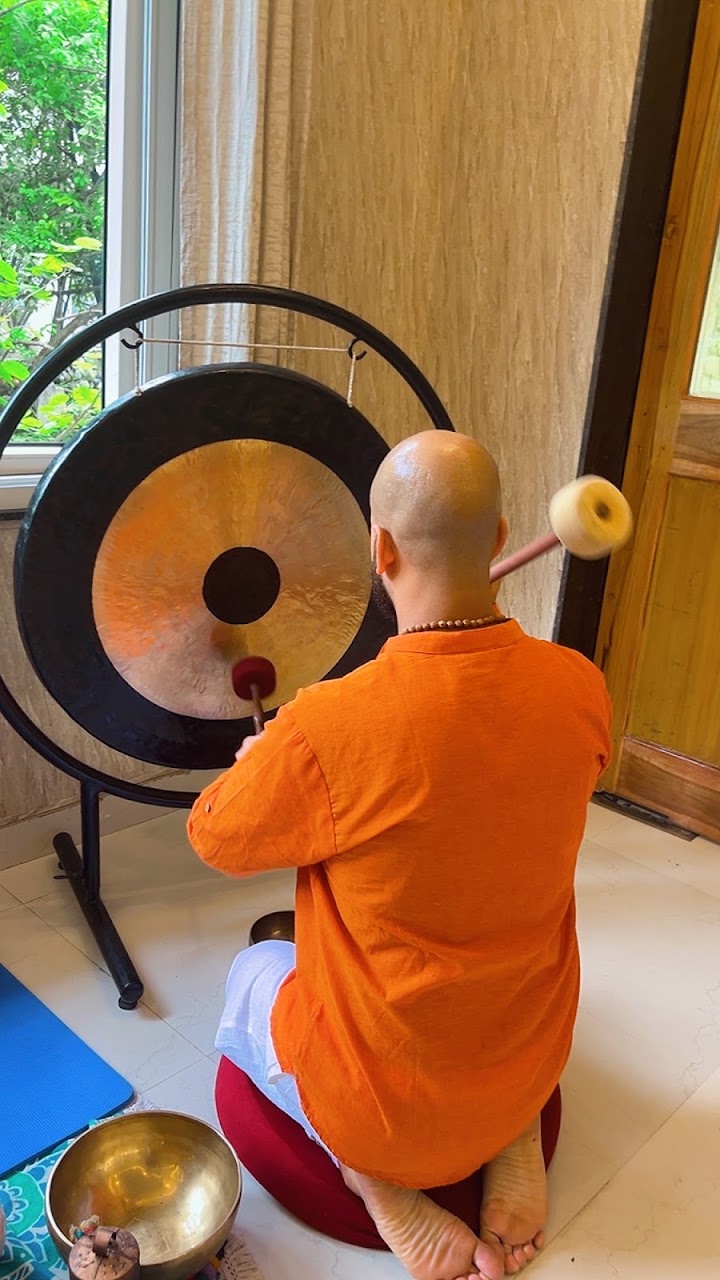 Training School Yoga & Sound Healing