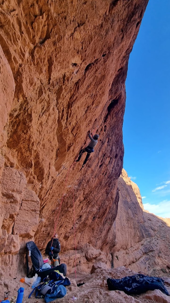 Atlas Climbing