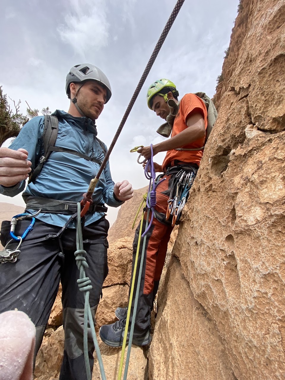 Vertical Rock Climbing Morocco — photo 4